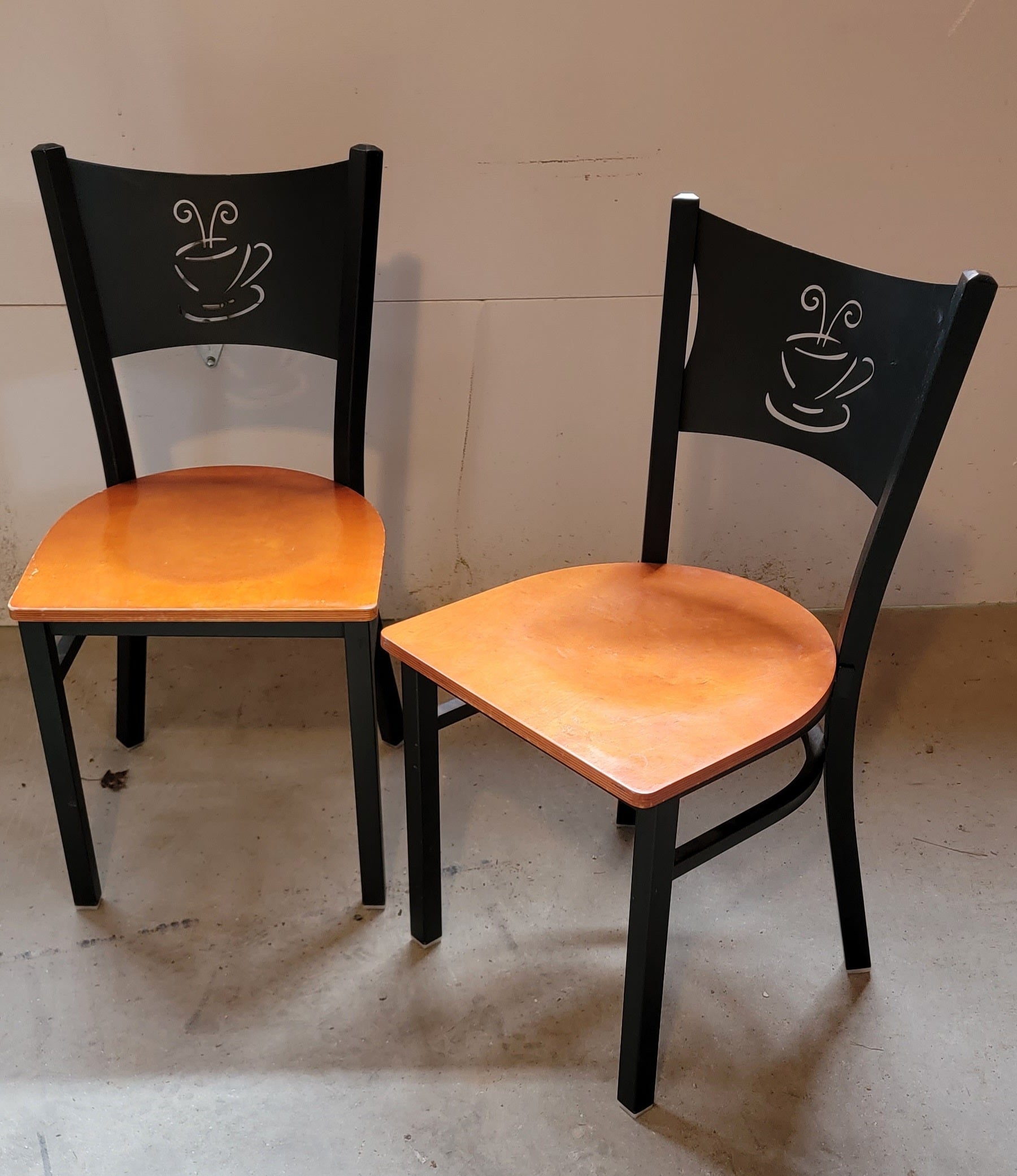 Used shop cafe chairs